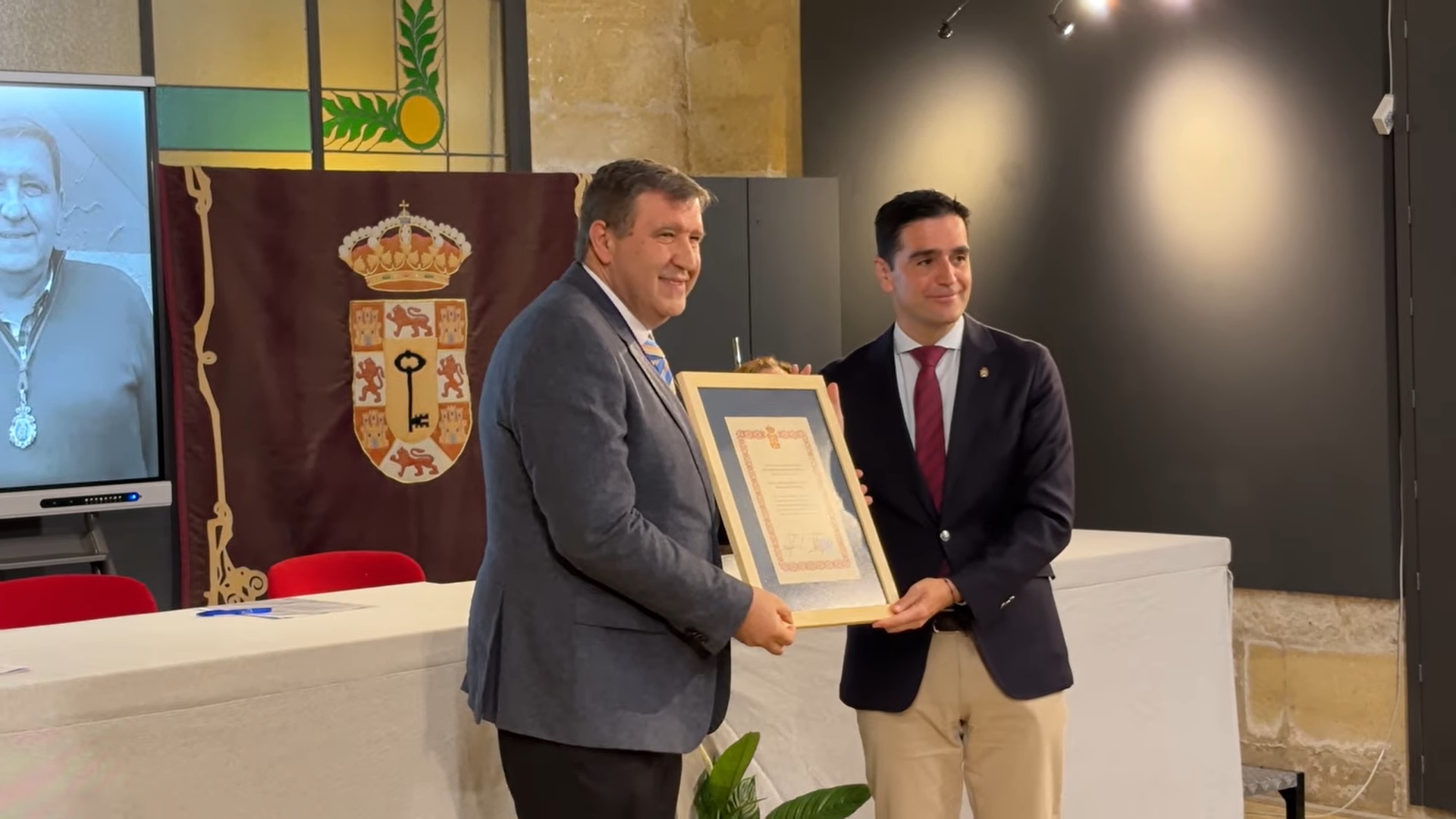 Francisco Toro Ceballos ya es Cronista Oficial de Alcalá la Real