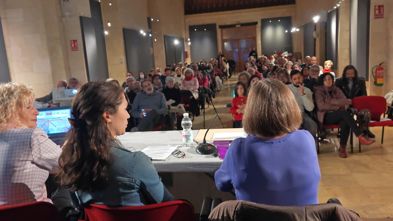 Suspendida una conferencia de Alcalá Suma al negarle el Ayuntamiento una vez más el uso de Capuchinos